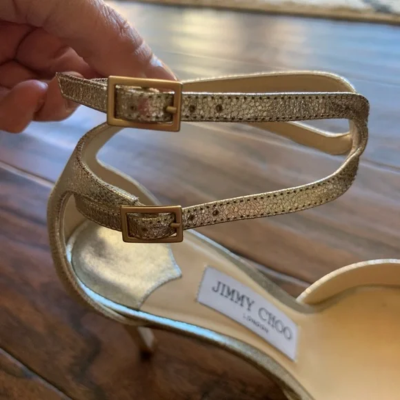 Jimmy Choo Lane d'Orsay Sandal 7.5US / 37.5EU
CHAMPAGNE - Picture 10 of 11